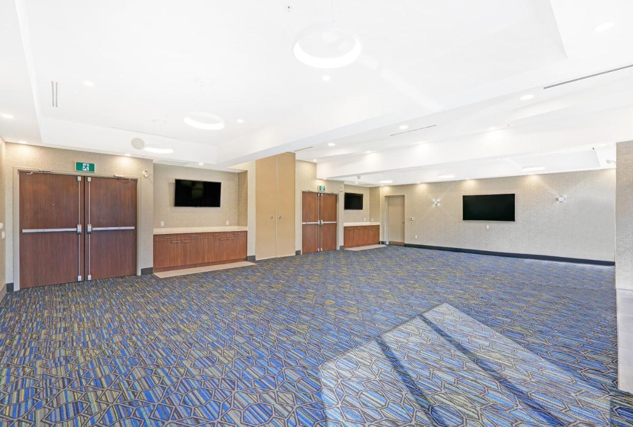 Holiday Inn Express & Suites - Woodstock, On Canada Esterno foto