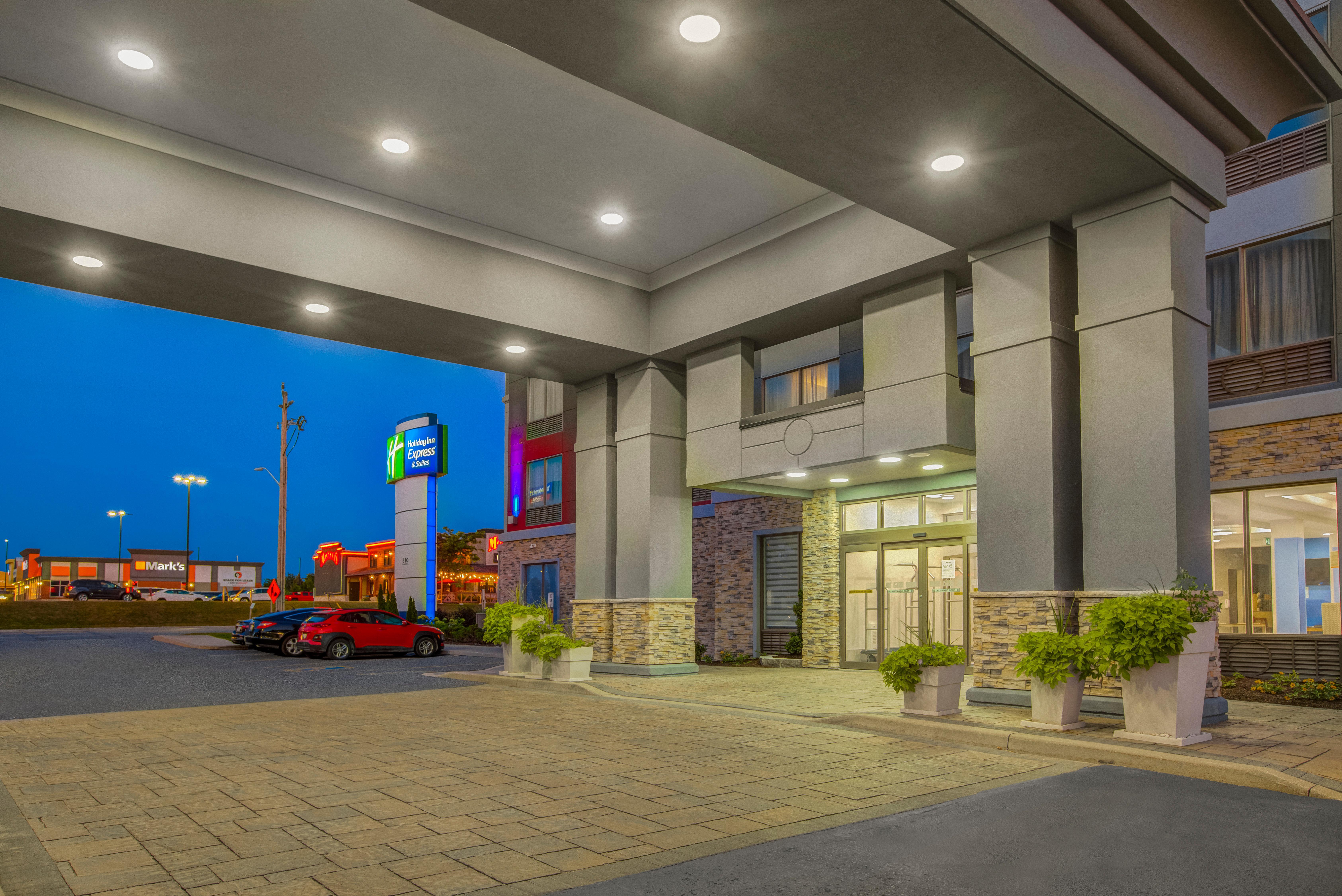 Holiday Inn Express & Suites - Woodstock, On Canada Esterno foto